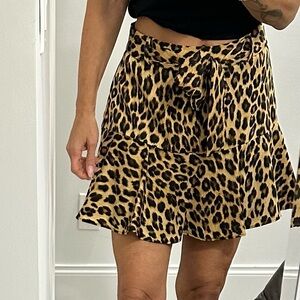 ZARA Animal print skort that ties. Size medium